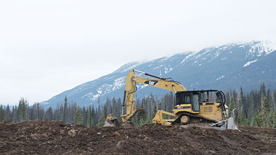 cgl-construction-mountain-400x225.jpg
